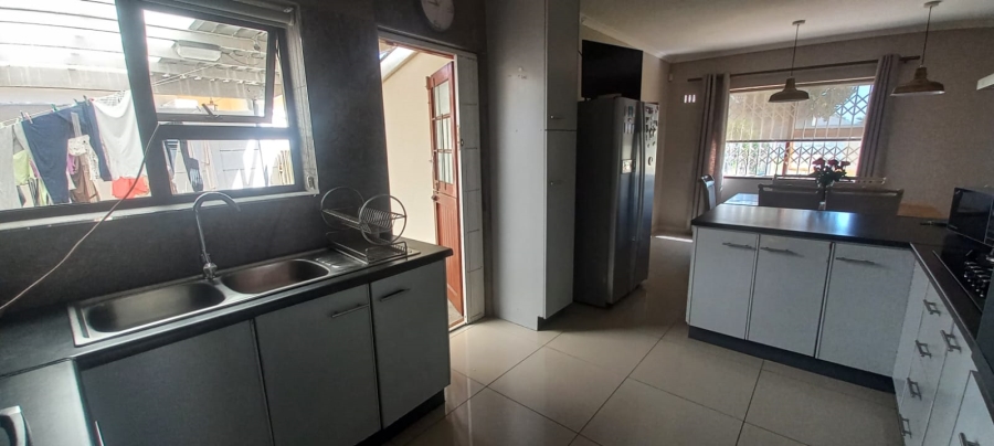 To Let 3 Bedroom Property for Rent in Ottery East Western Cape